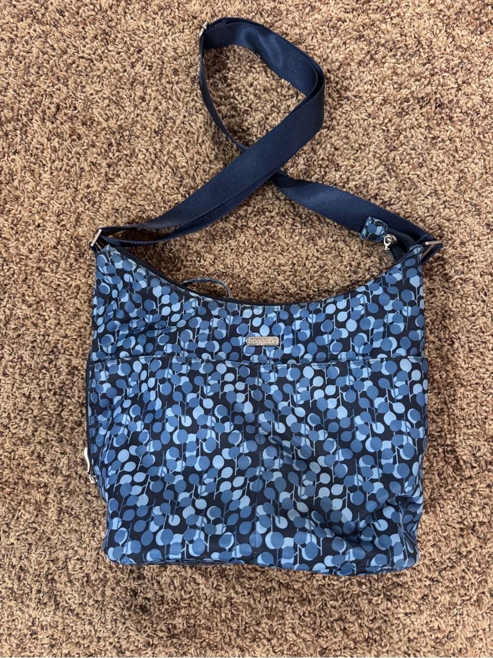 Baggalini  Crossbody
